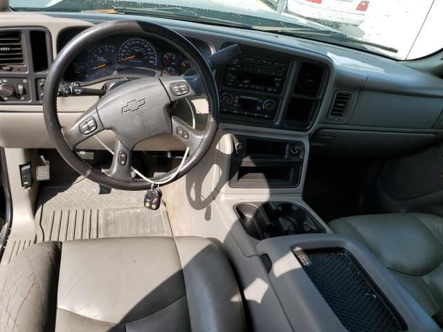 1GCJC33D86F196352 - 2006 CHEVROLET SILVERADO C3500 GRAY photo 8