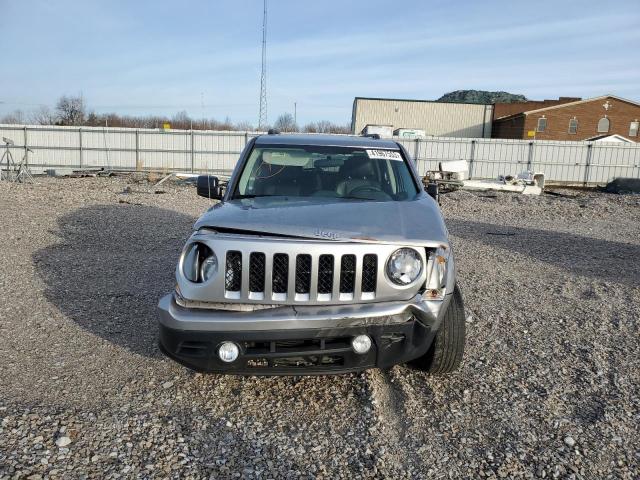 1C4NJPFA2FD341283 - 2015 JEEP PATRIOT LATITUDE GRAY photo 5