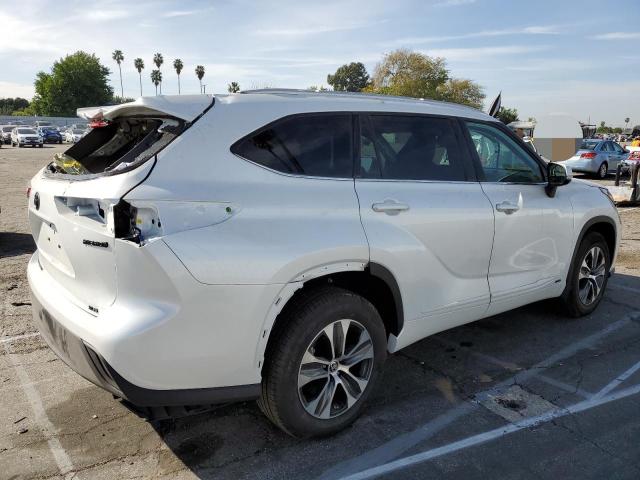 5TDHBRCH2NS554504 - 2022 TOYOTA HIGHLANDER HYBRID XLE WHITE photo 3