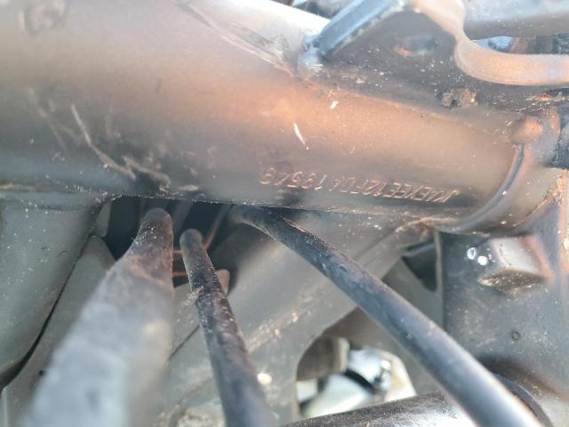 JKAEXEE12FDA19549 - 2015 KAWASAKI EX650 E GOLD photo 9