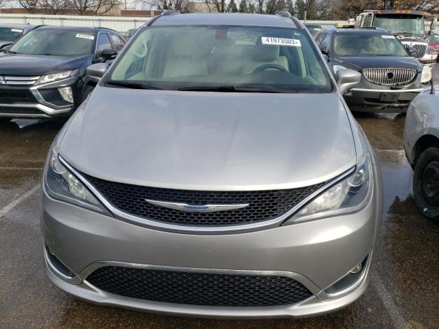 2C4RC1BG5JR141636 - 2018 CHRYSLER PACIFICA TOURING L Արծաթագույն լուսանկար 5