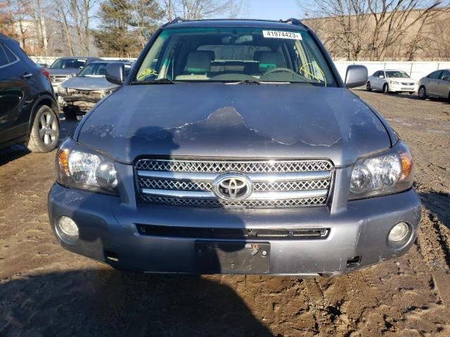 JTEEW21A560031448 - 2006 TOYOTA HIGHLANDER HYBRID BLUE photo 5