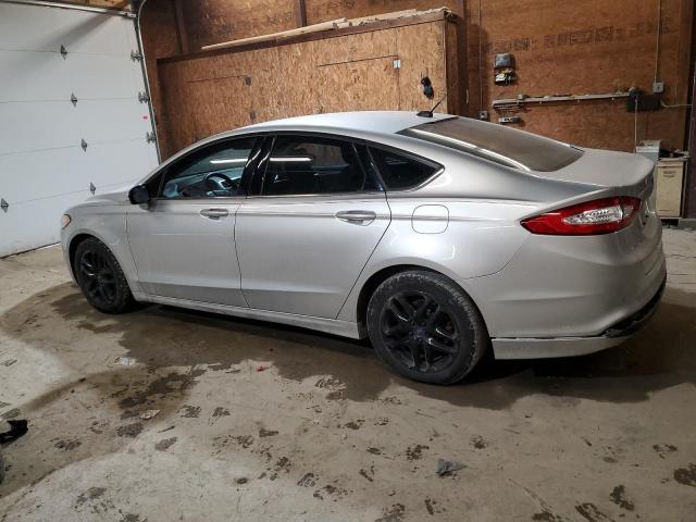 3FA6P0H7XGR108679 - 2016 FORD FUSION SE SILVER photo 2