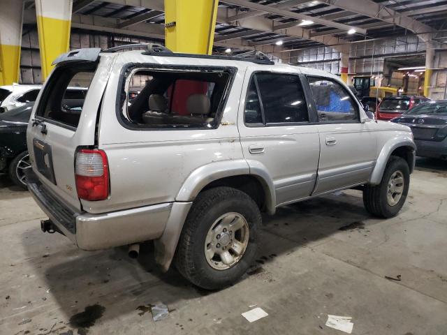 JT3HN87R1W0191142 - 1998 TOYOTA 4RUNNER LIMITED SILVER photo 3