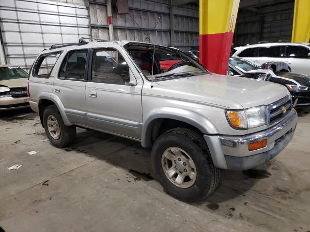 JT3HN87R1W0191142 - 1998 TOYOTA 4RUNNER LIMITED SILVER photo 4