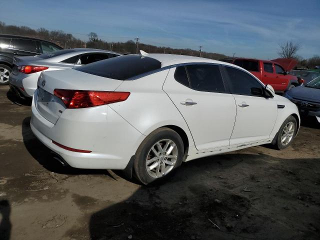 KNAGM4A79C5294220 - 2012 KIA OPTIMA LX WHITE photo 3