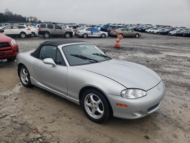 JM1NB353020232170 - 2002 MAZDA MX-5 MIATA BASE SILVER photo 4