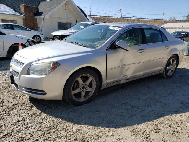 1G1ZH57B494259268 - 2009 CHEVROLET MALIBU 1LT SILVER photo 1