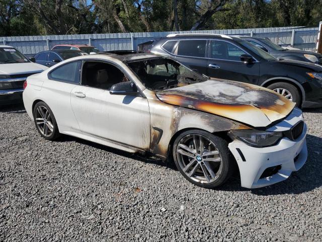 WBA4W7C51KAG52591 - 2019 BMW 440I WHITE photo 4