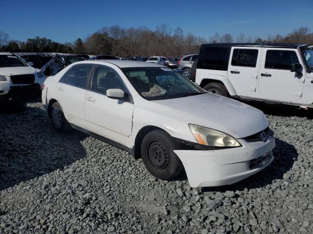 1HGCM56383A011697 - 2003 HONDA ACCORD LX WHITE photo 4