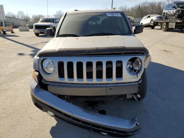 1C4NJPBB6GD649184 - 2016 JEEP PATRIOT SPORT SILVER photo 5