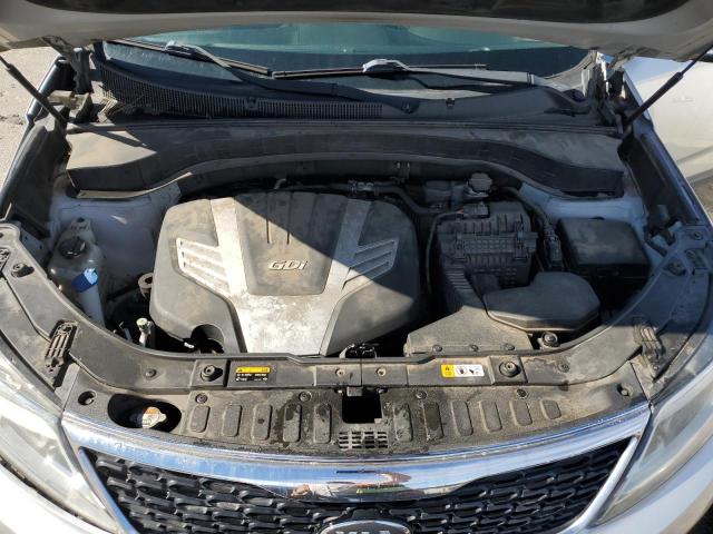 5XYKT4A73FG576817 - 2015 KIA SORENTO LX SILVER photo 12