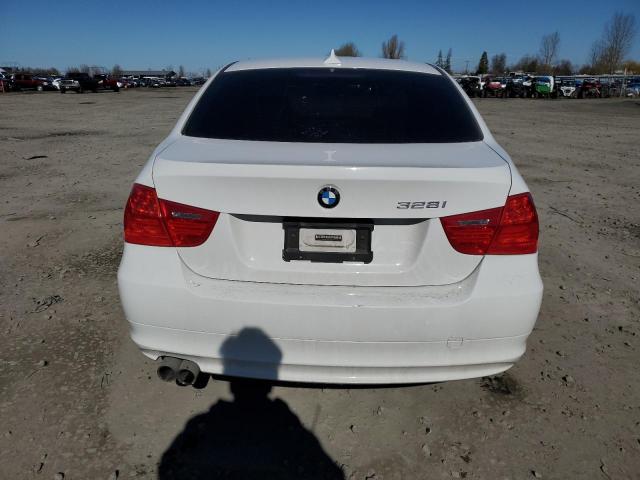 WBAPH53549A437242 - 2009 BMW 328 I SULEV WHITE photo 6