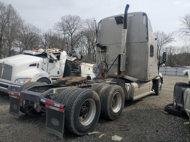 1XP4D49X0CD133642 - 2012 PETERBILT 587 TAN photo 4