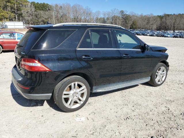 4JGDA5HB7FA577866 - 2015 MERCEDES-BENZ ML 350 4MATIC BLACK photo 3