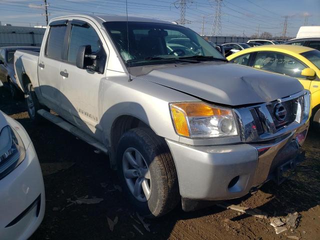 1N6AA0EC2DN307261 - 2013 NISSAN TITAN S SILVER photo 4