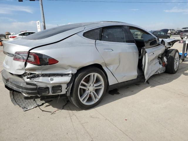 5YJSA1AC2DFP10884 - 2013 TESLA MODEL S ვერცხლისფერი ფოტო 3