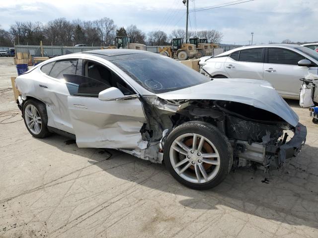 5YJSA1AC2DFP10884 - 2013 TESLA MODEL S ვერცხლისფერი ფოტო 4