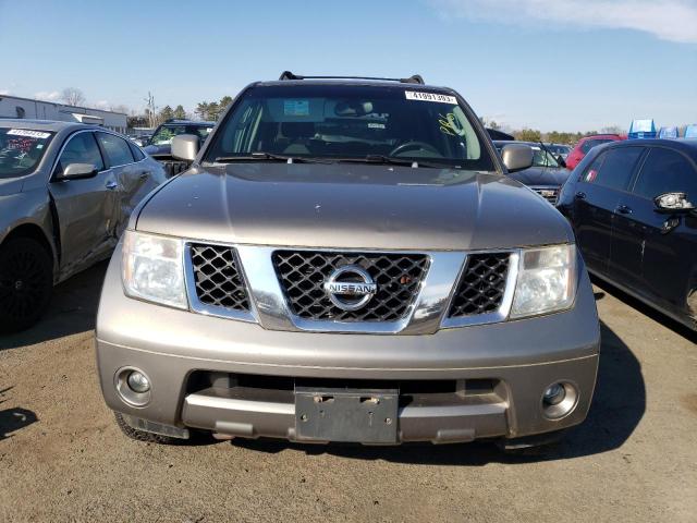 5N1AR18W85C720737 - 2005 NISSAN PATHFINDER LE ნაცრისფერი ფოტო 5