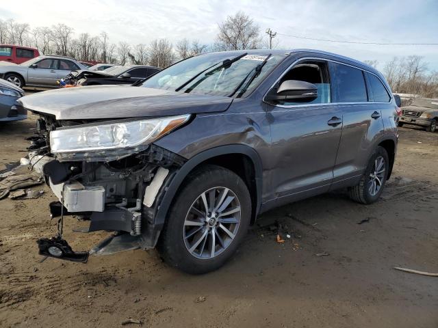 2018 TOYOTA HIGHLANDER SE, 