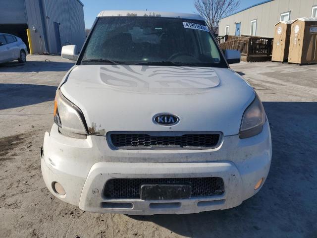 KNDJT2A26B7267953 - 2011 KIA SOUL + WHITE photo 5