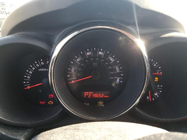 KNDJT2A26B7267953 - 2011 KIA SOUL + WHITE photo 9