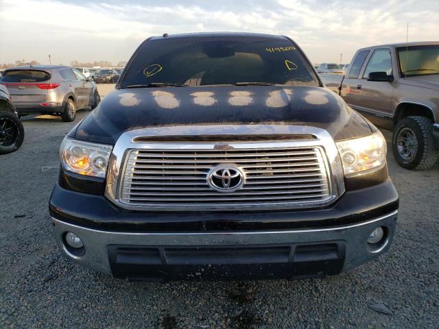 5TFFY5F11AX074794 - 2010 TOYOTA TUNDRA CREWMAX LIMITED BLACK photo 5