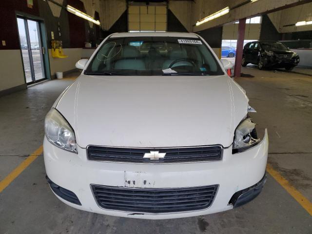 2G1WC58R179204851 - 2007 CHEVROLET IMPALA LT WHITE photo 5