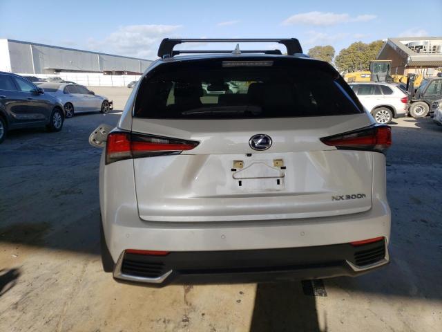 JTJGJRDZ8L5002608 - 2020 LEXUS NX 300H WHITE photo 6