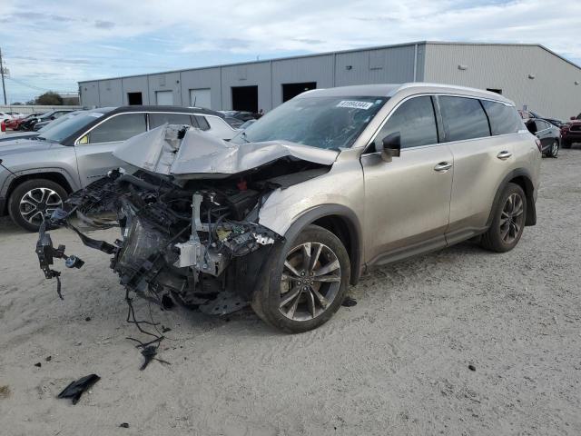 2022 INFINITI QX60 LUXE, 