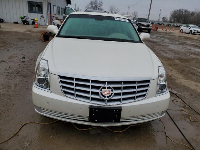 1G6KD57Y37U226884 - 2007 CADILLAC DTS WHITE photo 5