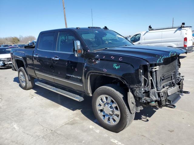 1GT12SEG7KF251940 - 2019 GMC SIERRA K2500 DENALI BLACK photo 4