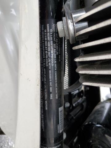 1HD1KHC19LB616501 - 2020 HARLEY-DAVIDSON FLTRX 奶油色 照片 10