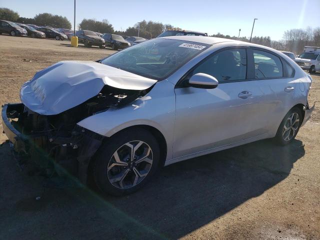 3KPF24AD8KE103741 - 2019 KIA FORTE FE SILVER photo 1