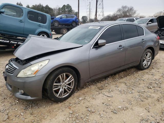 2010 INFINITI G37, 