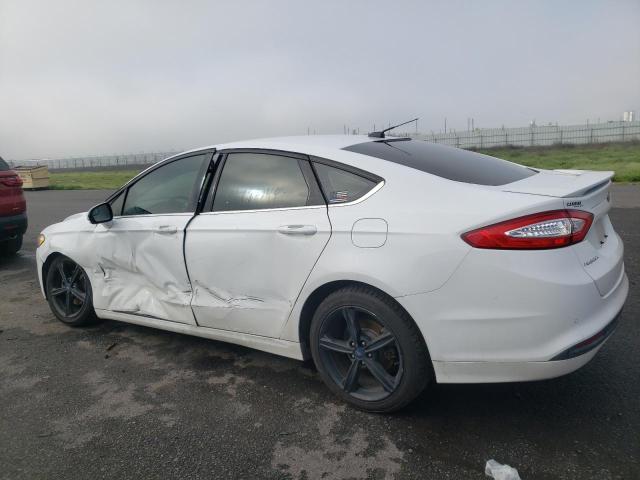 3FA6P0H77GR281429 - 2016 FORD FUSION SE WHITE photo 2