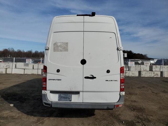 WD3PE8DC0E5874520 - 2014 MERCEDES-BENZ SPRINTER 2500 WHITE photo 6