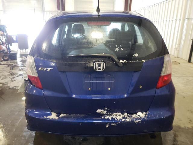 JHMGE8H20AS013372 - 2010 HONDA FIT BLUE photo 6