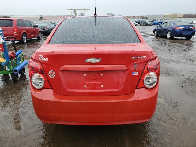 1G1JB5SH3C4130455 - 2012 CHEVROLET SONIC LS RED photo 6