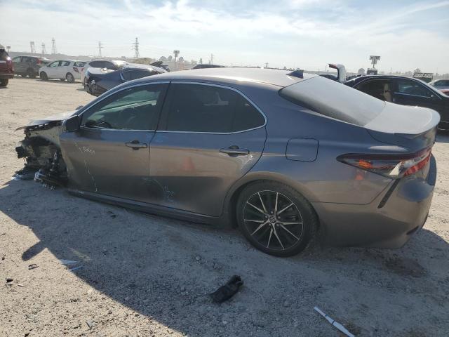 4T1G11AK0RU188635 - 2024 TOYOTA CAMRY SE NIGHT SHADE GRAY photo 2