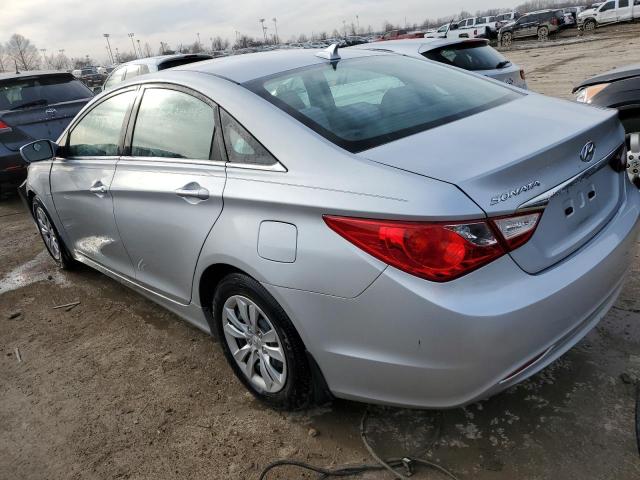 5NPEB4AC8BH108162 - 2011 HYUNDAI SONATA GLS SILVER photo 2