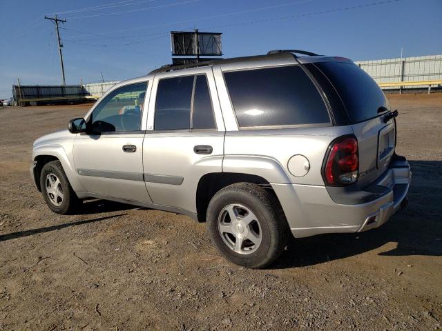 1GNDT13S242292943 - 2004 CHEVROLET TRAILBLAZE LS SILVER photo 2