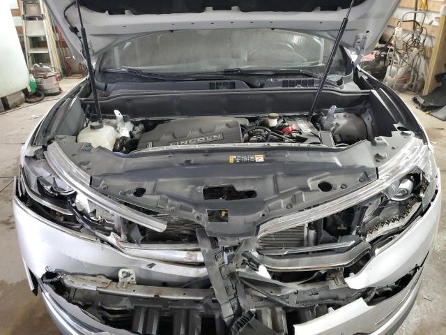 2LMTJ8LR9GBL61206 - 2016 LINCOLN MKX RESERVE SILVER photo 11