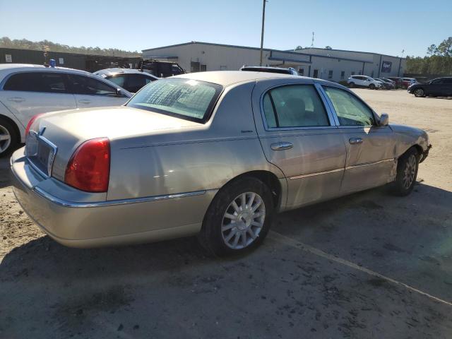 1LNHM81W77Y637578 - 2007 LINCOLN TOWN CAR SIGNATURE GOLD photo 3