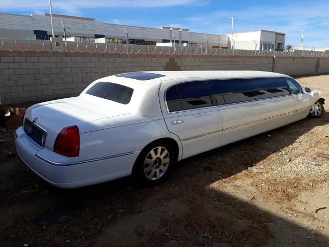 2L1FL8JWXAX752839 - 2010 LINCOLN TOWN CAR EXECUTIVE Weiß Foto 3