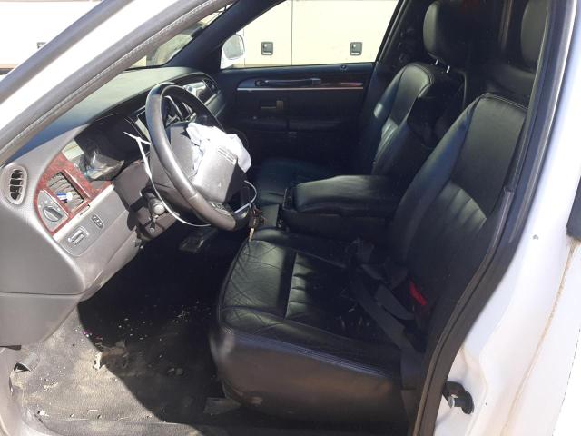 2L1FL8JWXAX752839 - 2010 LINCOLN TOWN CAR EXECUTIVE Weiß Foto 7