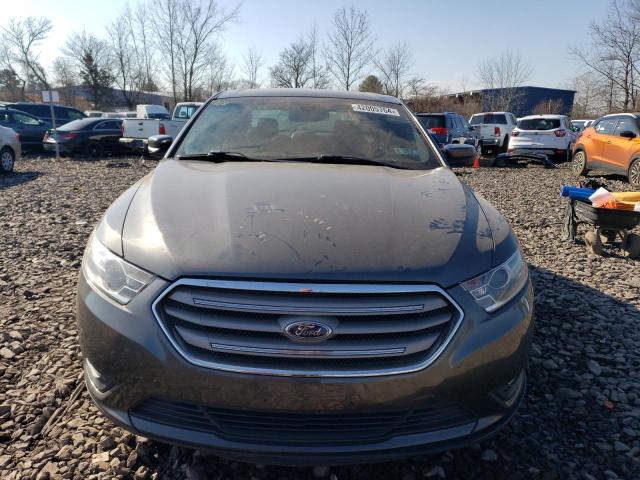 1FAHP2E82HG109819 - 2017 FORD TAURUS SEL GRAY photo 5