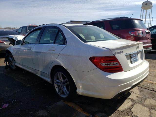 WDDGF8AB2DG138041 - 2013 MERCEDES-BENZ C 300 4MATIC WHITE photo 2