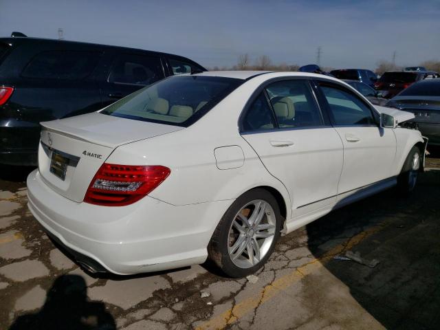 WDDGF8AB2DG138041 - 2013 MERCEDES-BENZ C 300 4MATIC WHITE photo 3