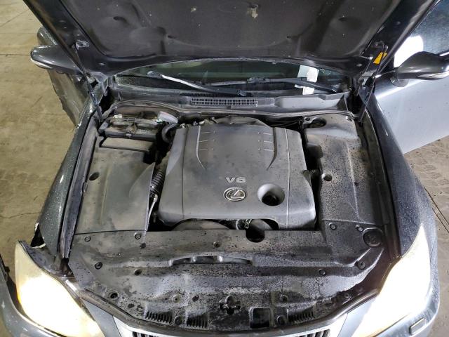 JTHCF5C28A5043722 - 2010 LEXUS IS 250 GRAY photo 11